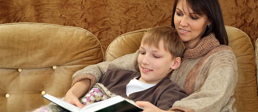 Reading aloud benefits even older kids